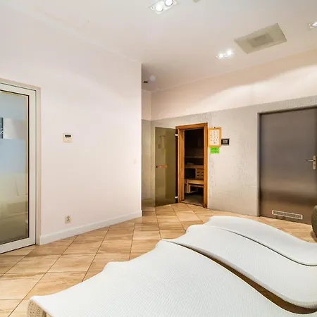 Rent Like - Playa Baltis I
